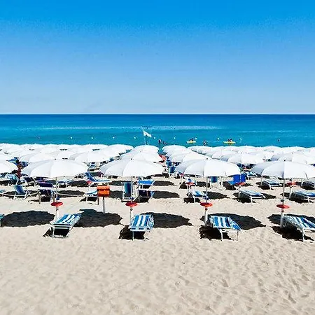 Hotell Ticho's Greenblu 4*