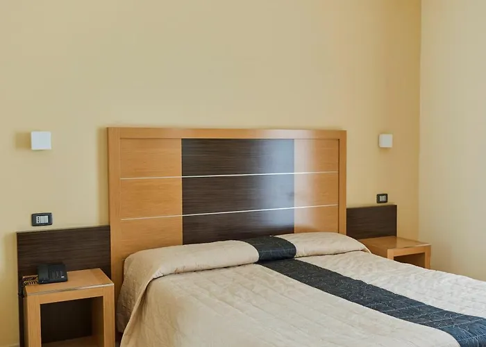 Ticho's Greenblu 4* كاستيلانيتا مارينا
