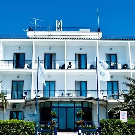 Ticho's Greenblu Castellaneta Marina