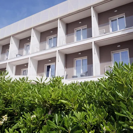 Szálloda Ticho's Greenblu 4*