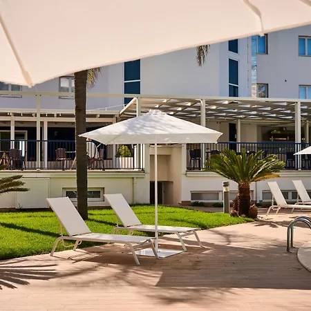 Hotel Ticho's Greenblu