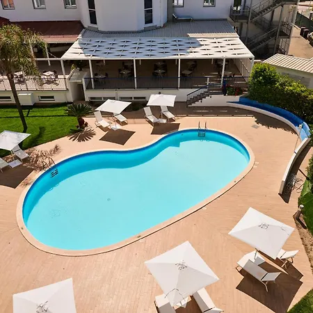 Ticho's Greenblu 4*