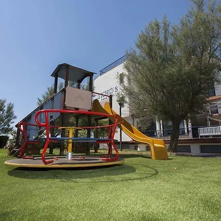 Szálloda Ticho's Greenblu 4*