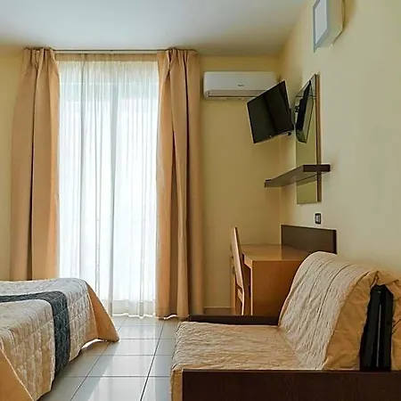 Hotel Ticho's Greenblu 4*