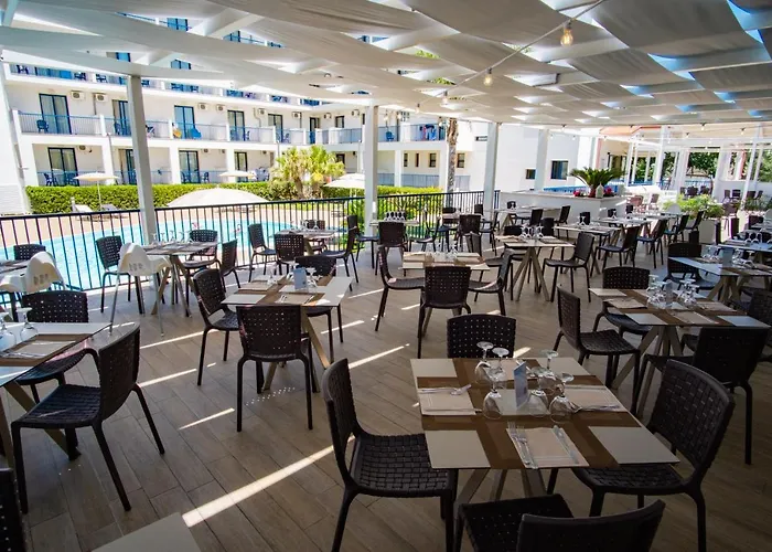 Ticho's Greenblu Hotel